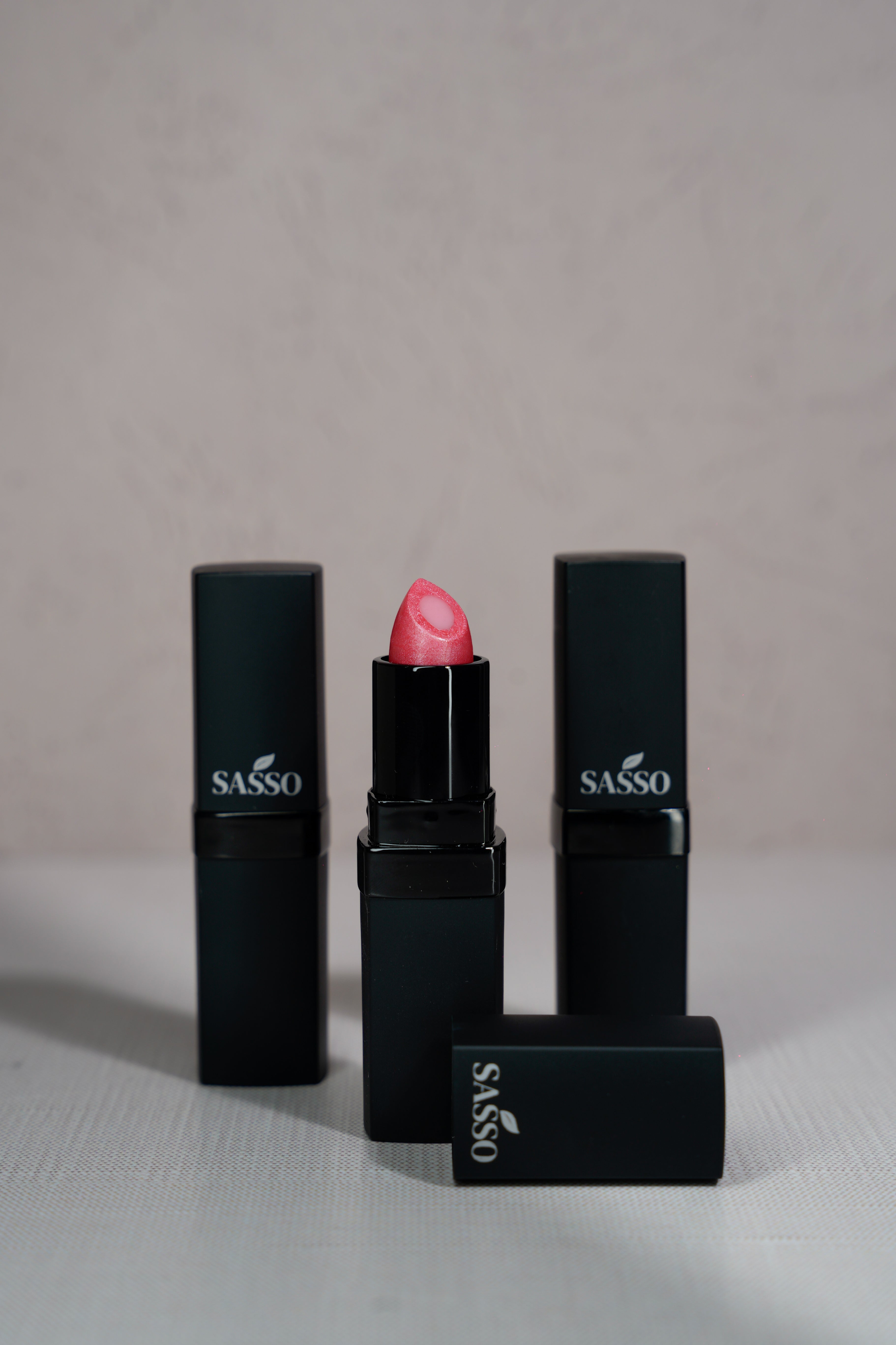 Collagen Sassy Pink Lipstick