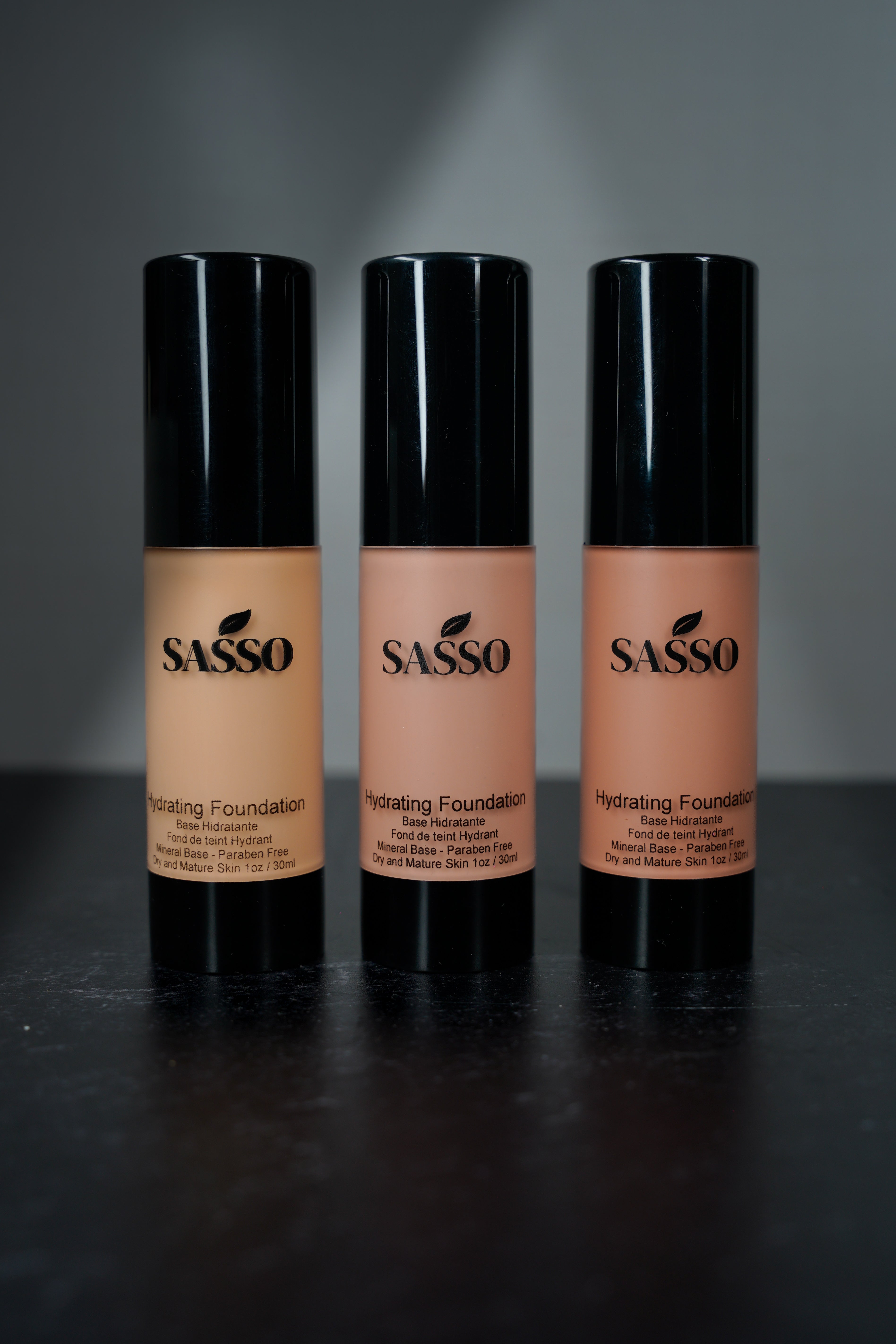 Warm Naked Hydrating Foundation